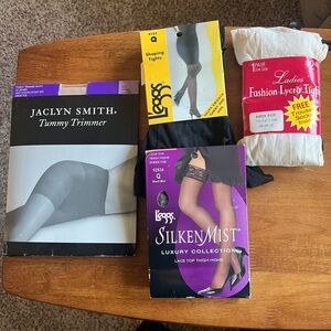 Lot of Size Q Pantyhose, trouser socks, thigh highs